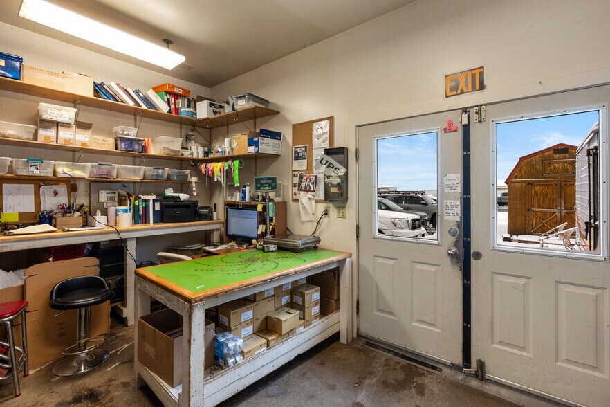 More Photos Of 6410 Jackrabbit Ln, Belgrade Storefront For Sale