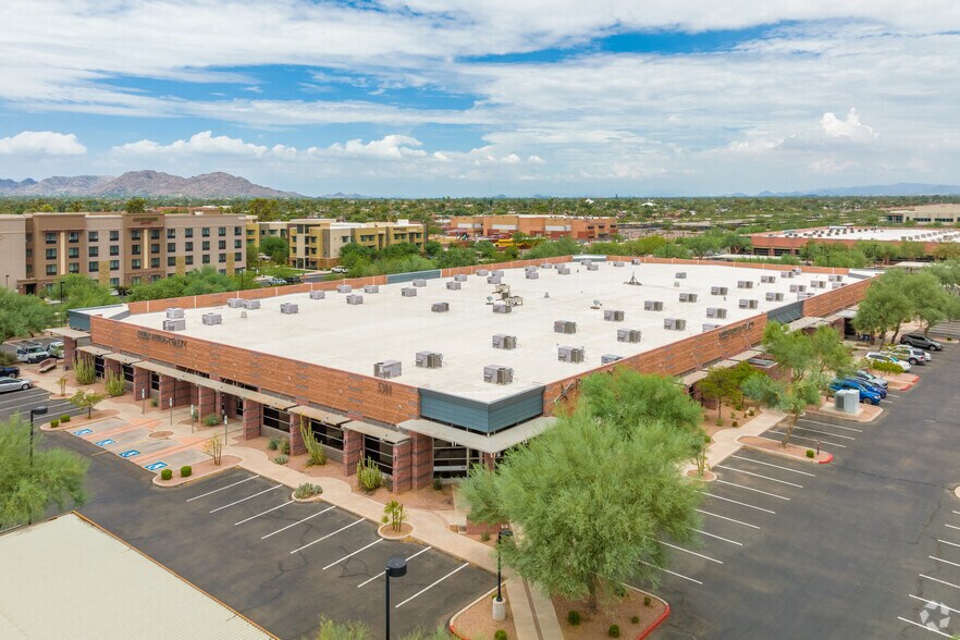 More Photos Of 8860 E Chaparral Rd, Scottsdale Unknown For Lease