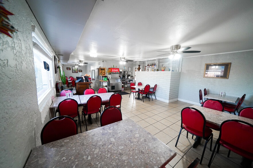 More Photos Of 301 W Main St, Avondale Restaurant For Sale
