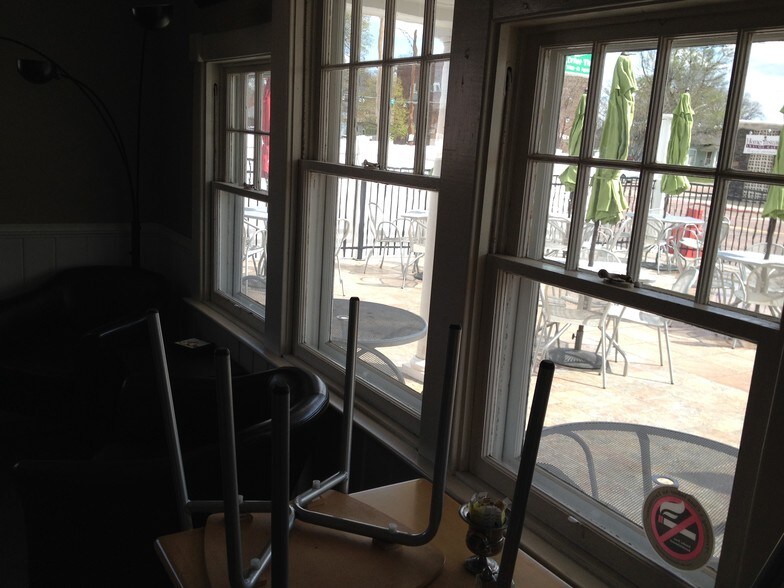 More Photos Of 1818 1st Ave, Scottsbluff Restaurant For Sale