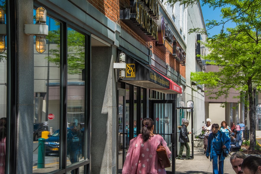 More Photos Of 61-11 188th St, Fresh Meadows Unknown For Lease