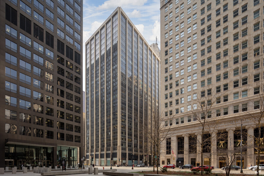 Primary Photo Of 111 W Jackson Blvd, Chicago Office For Lease