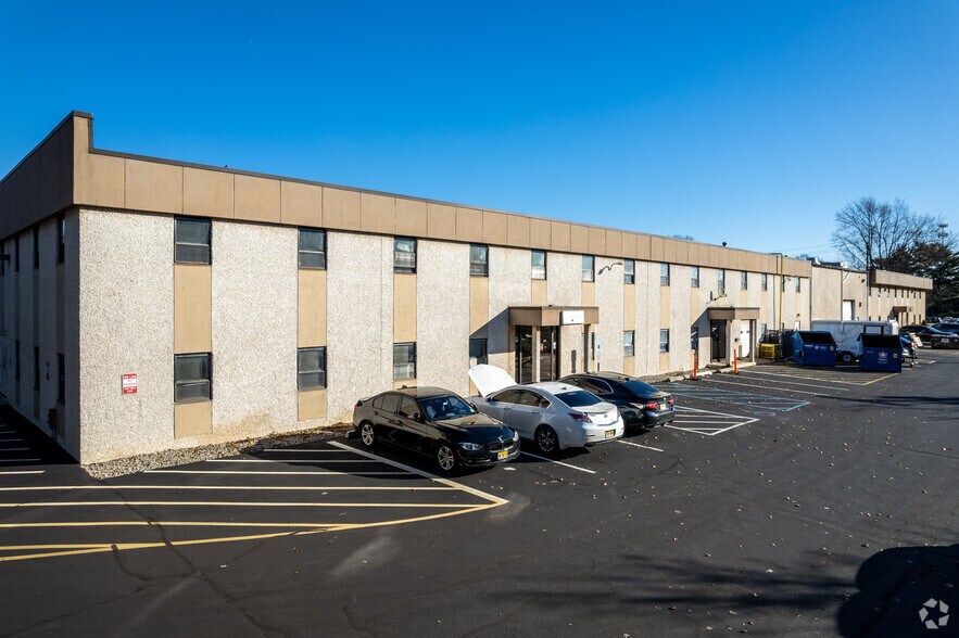 More Photos Of 40 Brunswick Ave, Edison Warehouse For Sale