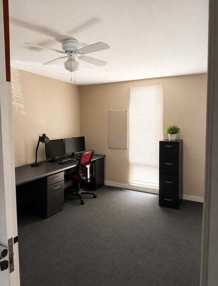More Photos Of 312 Oak Pl, Brea Warehouse For Lease