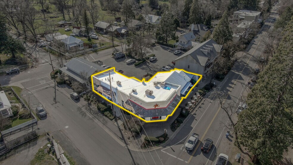 More Photos Of 191 Main St, Murphys General Retail For Sale