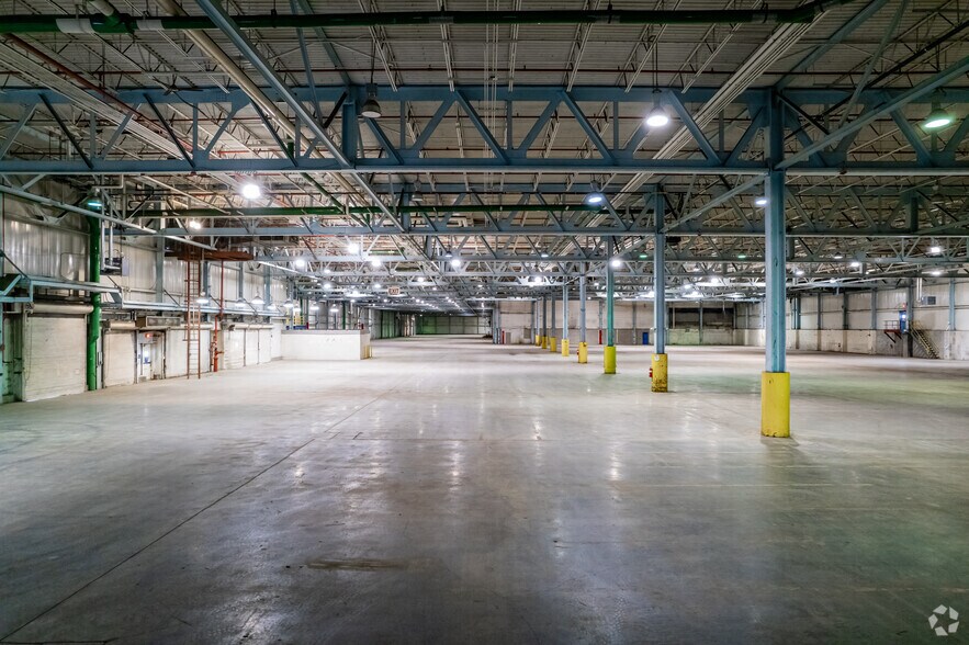 More Photos Of 1080 River Ave, Pittsburgh Warehouse For Lease