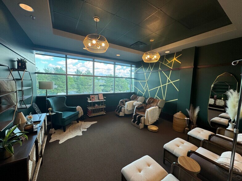 More Photos Of 999 E Murray Holladay Rd, Salt Lake City Office Residential For Sale