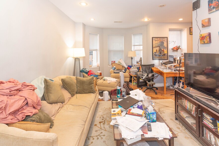 More Photos Of 2445 Lakeview Ave, Baltimore Apartments For Sale