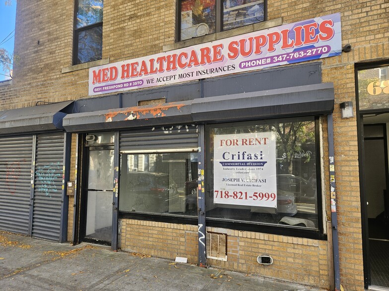 Primary Photo Of 6851 Fresh Pond Rd, Ridgewood Storefront Retail Residential For Lease