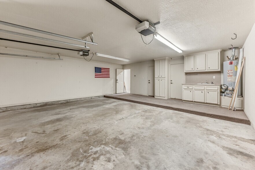 More Photos Of 1726 I-45 North, Huntsville Land For Sale