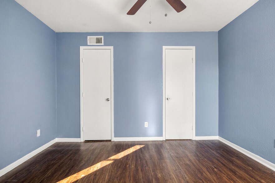 More Photos Of 306 Gilmer St, Killeen Apartments For Sale