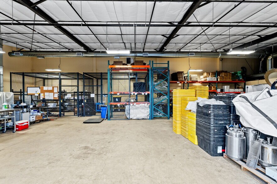 More Photos Of 965 Piner Pl, Santa Rosa Warehouse For Sale