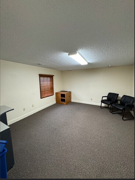 More Photos Of 112 E 10th St, Eudora Office For Sale