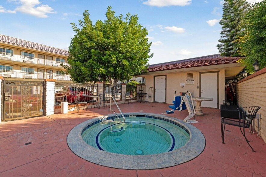 More Photos Of 2156 E Colorado Blvd, Pasadena Hotel For Sale