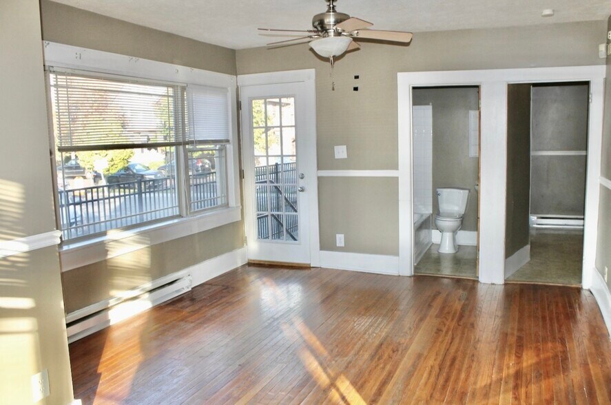 More Photos Of 117 Franklin Pl, South Bend Apartments For Sale