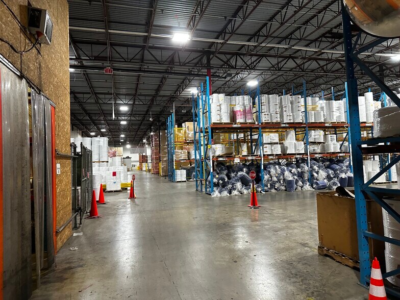 More Photos Of 3500 Flanders Dr, Ardmore Distribution For Lease