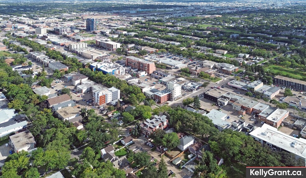 More Photos Of 10941 81 Av NW, Edmonton Dormitory For Sale