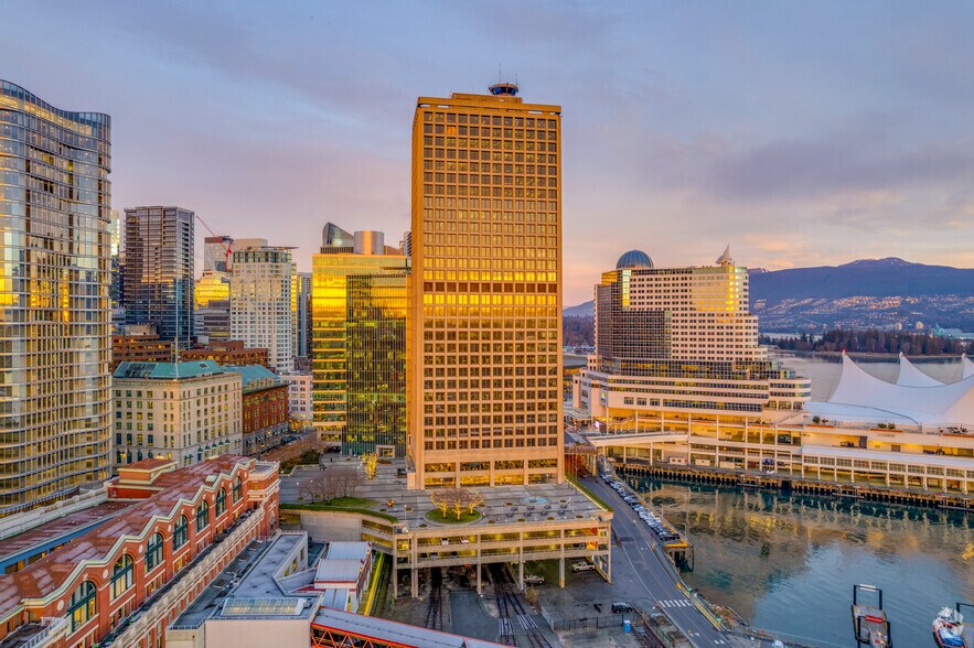 More Photos Of 200 Granville St, Vancouver Office For Sale