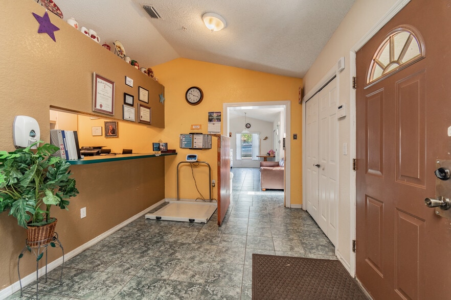 More Photos Of 4407 Millwood Rd, Spring Hill Assisted Living For Sale