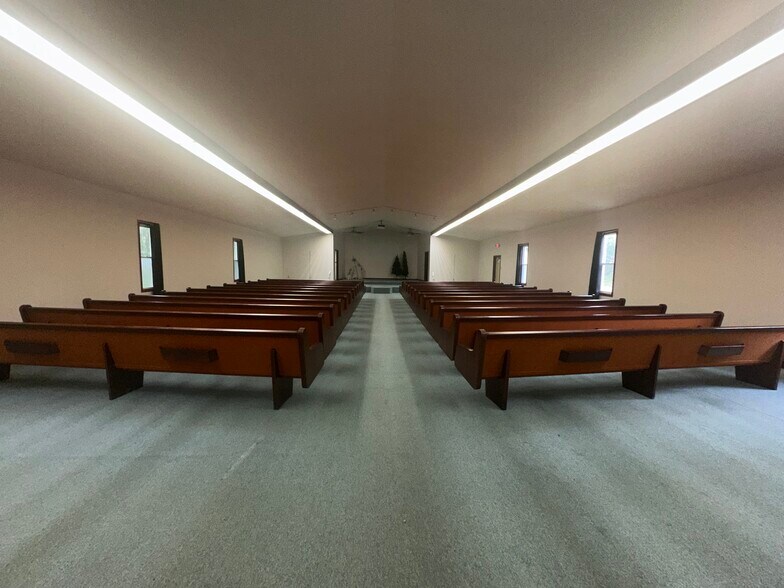 More Photos Of 115 S Pierce St, Crestline Religious Facility For Sale