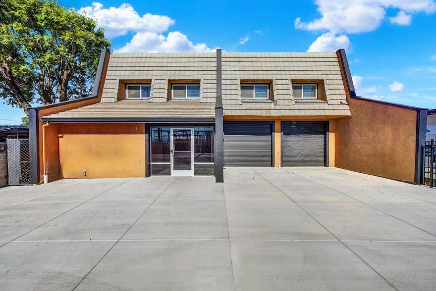 Primary Photo Of 124 S Porter Rd, Dixon Service For Sale