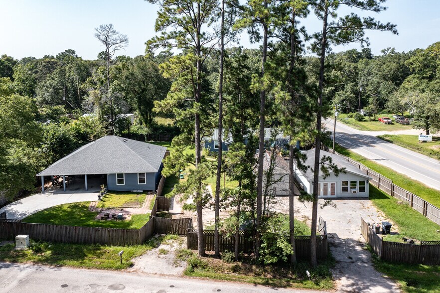 More Photos Of 26752 Diamond Sq, Splendora Storefront Retail Office For Sale