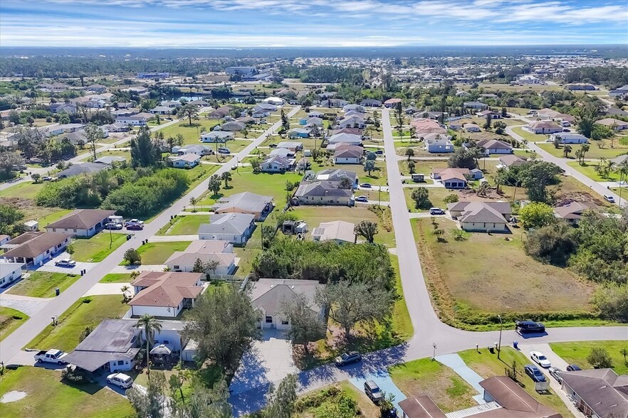 More Photos Of 12113 Capilla Ln, North Port Apartments For Sale