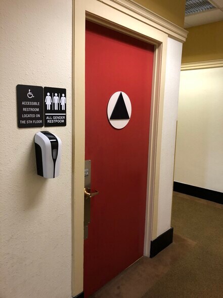 More Photos Of 2140-2144 Shattuck Ave, Berkeley Office For Lease