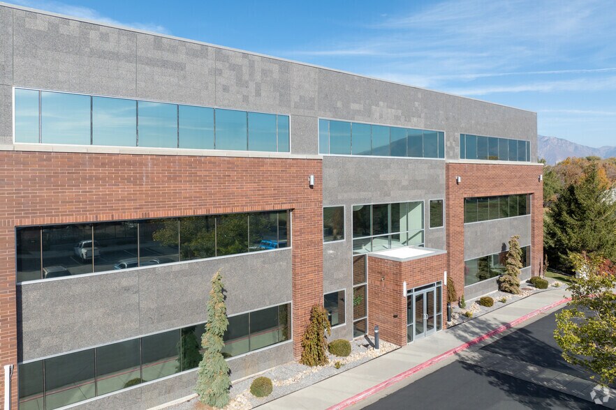 More Photos Of 9067 S 1300 W, West Jordan Office For Lease