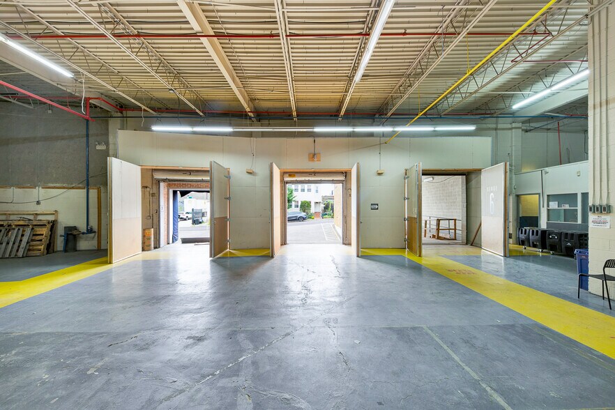 More Photos Of 120 S Columbus Ave, Mount Vernon Warehouse For Sale