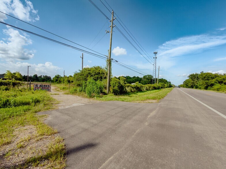 More Photos Of 12931 FM 1960, Huffman Land For Lease
