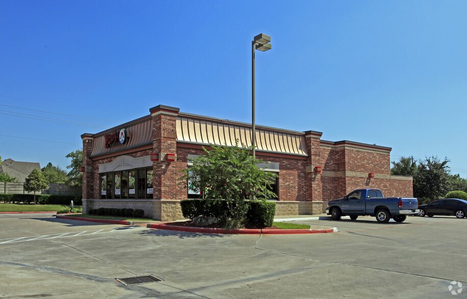 More Photos Of 3125-3141 FM-528, Webster Unknown For Lease