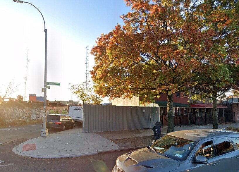 Primary Photo Of 2072 Eastern Pkwy, Brooklyn Land For Sale