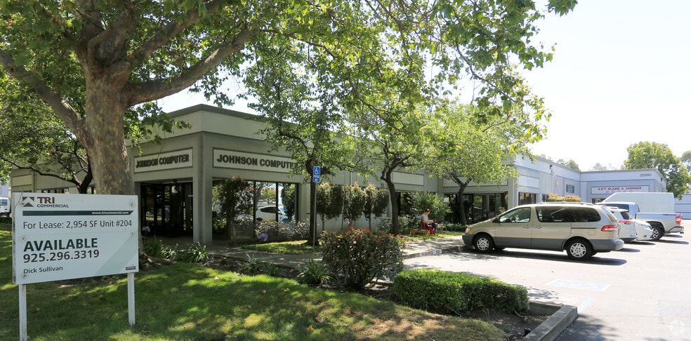 Primary Photo Of 30993 Huntwood Ave, Hayward Warehouse For Lease