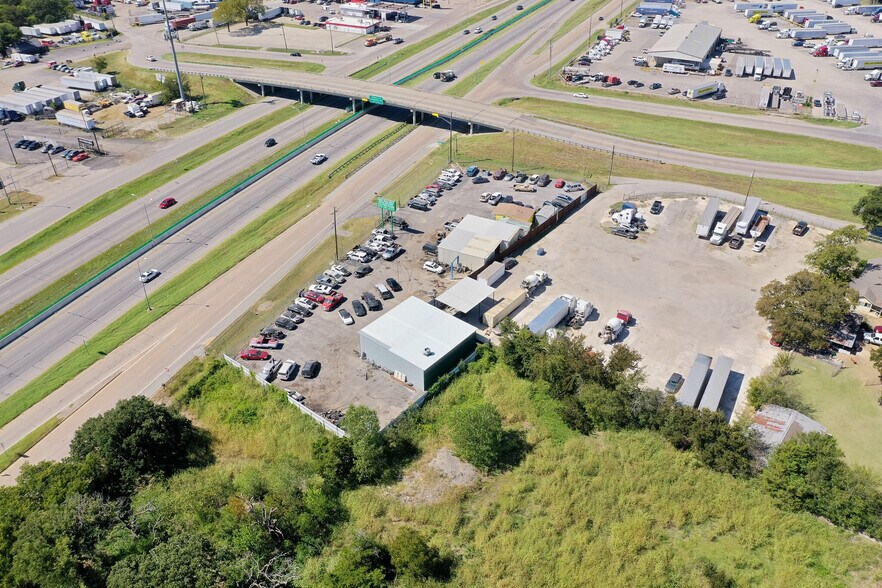 11909 C F Hawn Fwy, Dallas, TX 75253 Auto Dealership For Sale