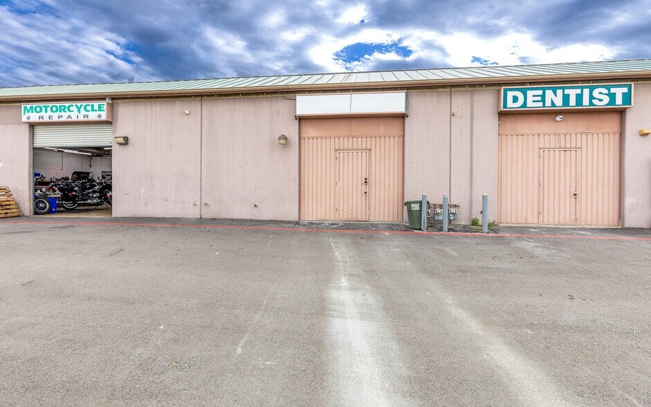 More Photos Of 24630-24688 Redlands Blvd, Loma Linda Storefront For Sale