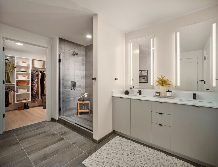 More Photos Of 3030 S Potomac Ave, Arlington Multifamily For Sale