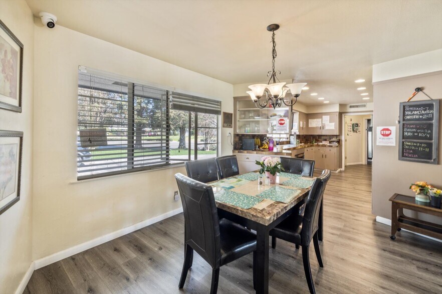 More Photos Of 1415 W Scott Ave, Fresno Assisted Living For Sale