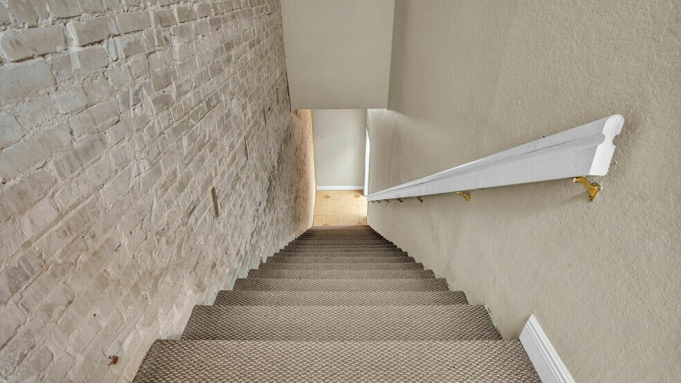 More Photos Of 415 E Main St, Bartow Office For Lease