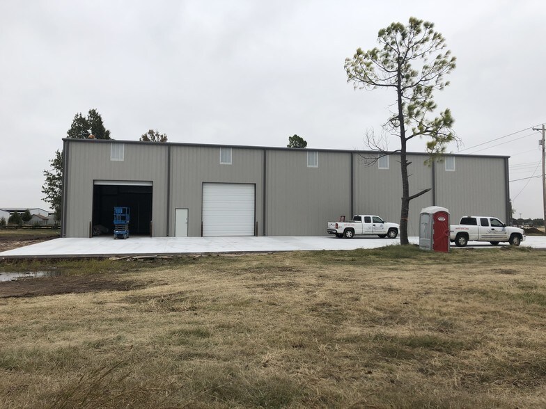 More Photos Of 4495 SW 119th St, Oklahoma City Warehouse For Sale