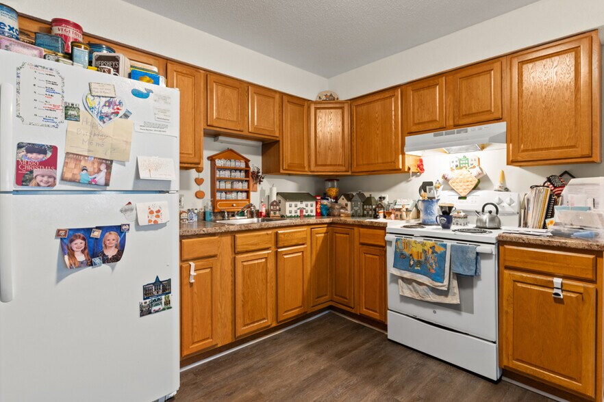 More Photos Of 12 Elm St, Freeport Apartments For Sale