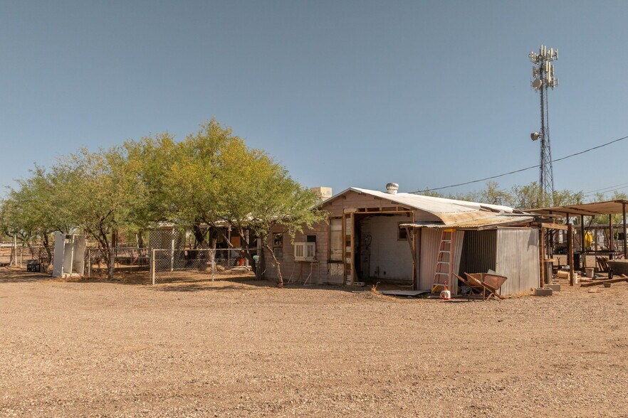More Photos Of 15775 E US Highway 60, Gold Canyon Land For Sale
