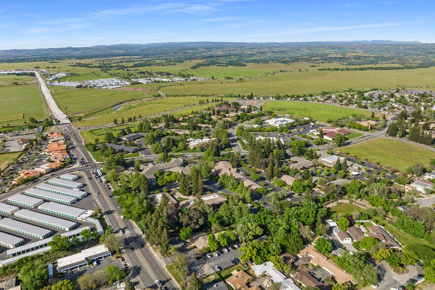 More Photos Of 1367 E Lassen Ave, Chico Office For Sale