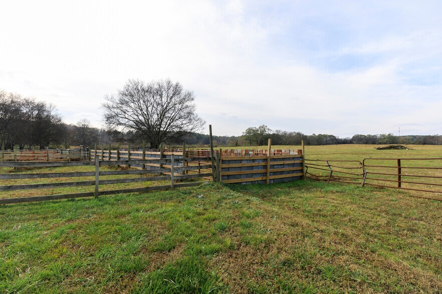More Photos Of 1907 Old Cedartown Rd, Cedartown Land For Sale