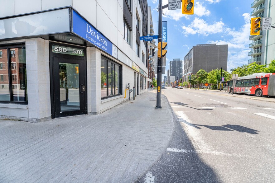 More Photos Of 168 Charlotte St, Ottawa Office For Lease