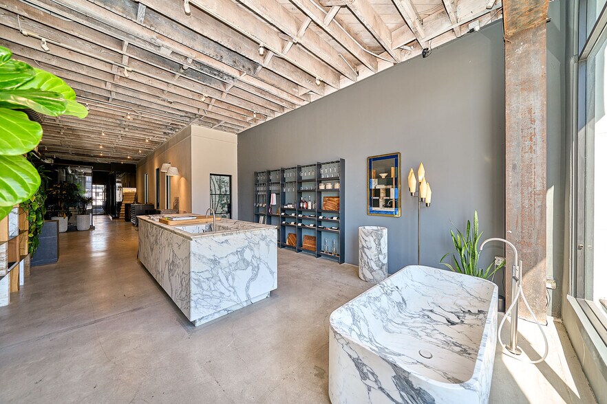 More Photos Of 7223 Beverly Blvd, Los Angeles Storefront Retail Office For Sale