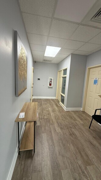 More Photos Of 1516 Village Harbor Dr, Clover Storefront Retail Office For Sale