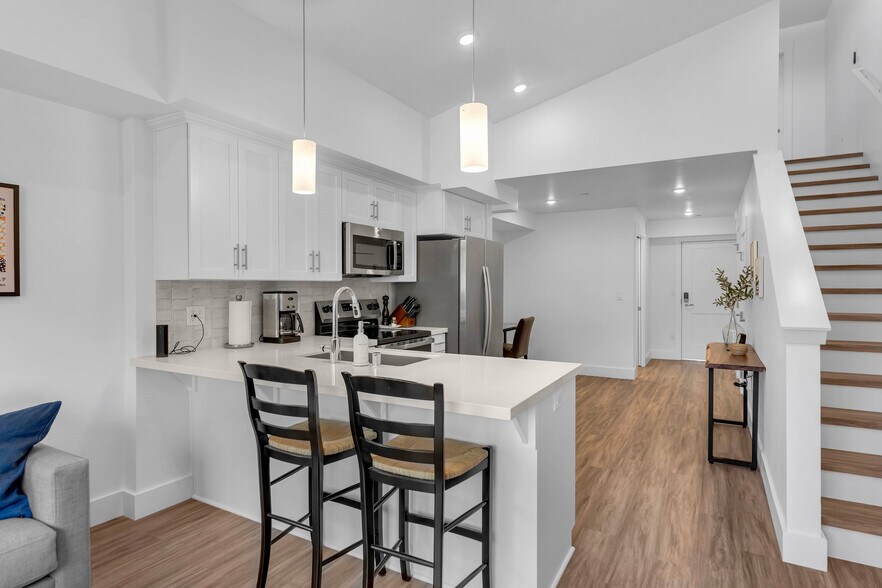 More Photos Of 564 Higuera St, San Luis Obispo Apartments For Sale