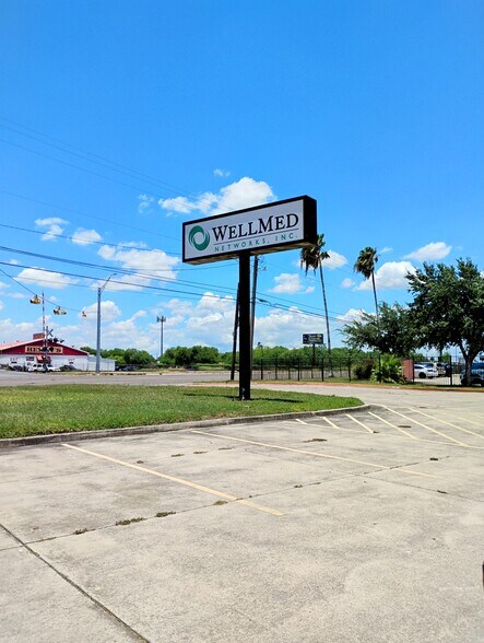 More Photos Of 3809 W Business 83, Harlingen General Retail For Sale