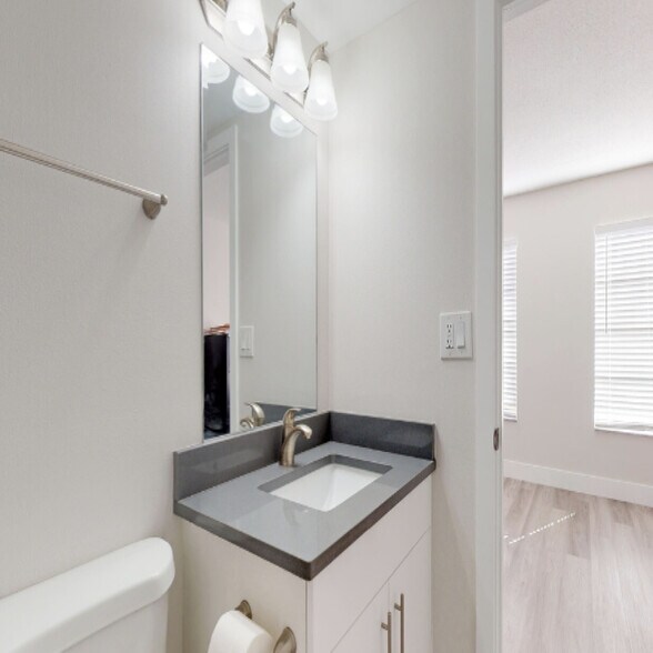 More Photos Of 8445 Springtree Dr, Sunrise Apartments For Sale